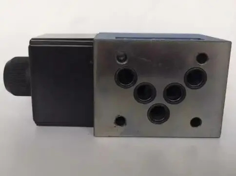 반전 밸브 4WE10D31B/CG24N9Z5L 4WE10D31B/CW220-50N9Z5L