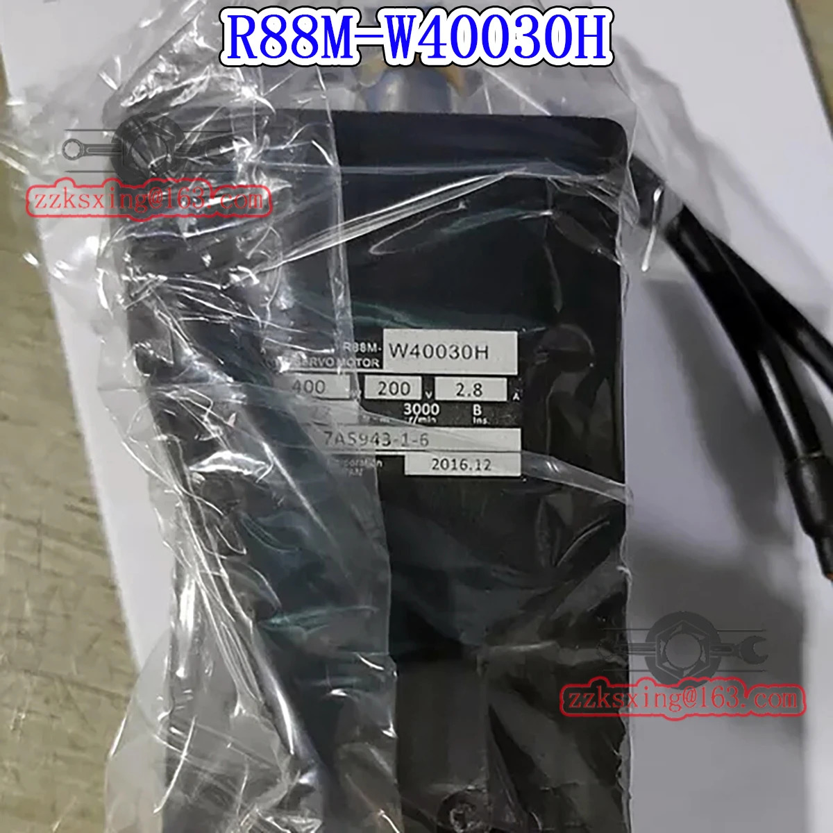 오리지널 AC 서보모터 R88M-W40030H