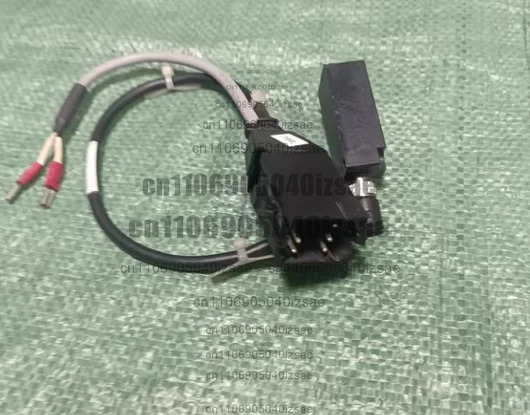 UNDK 20N79/087095 초음파 센서 완전 작동 리퍼 완료