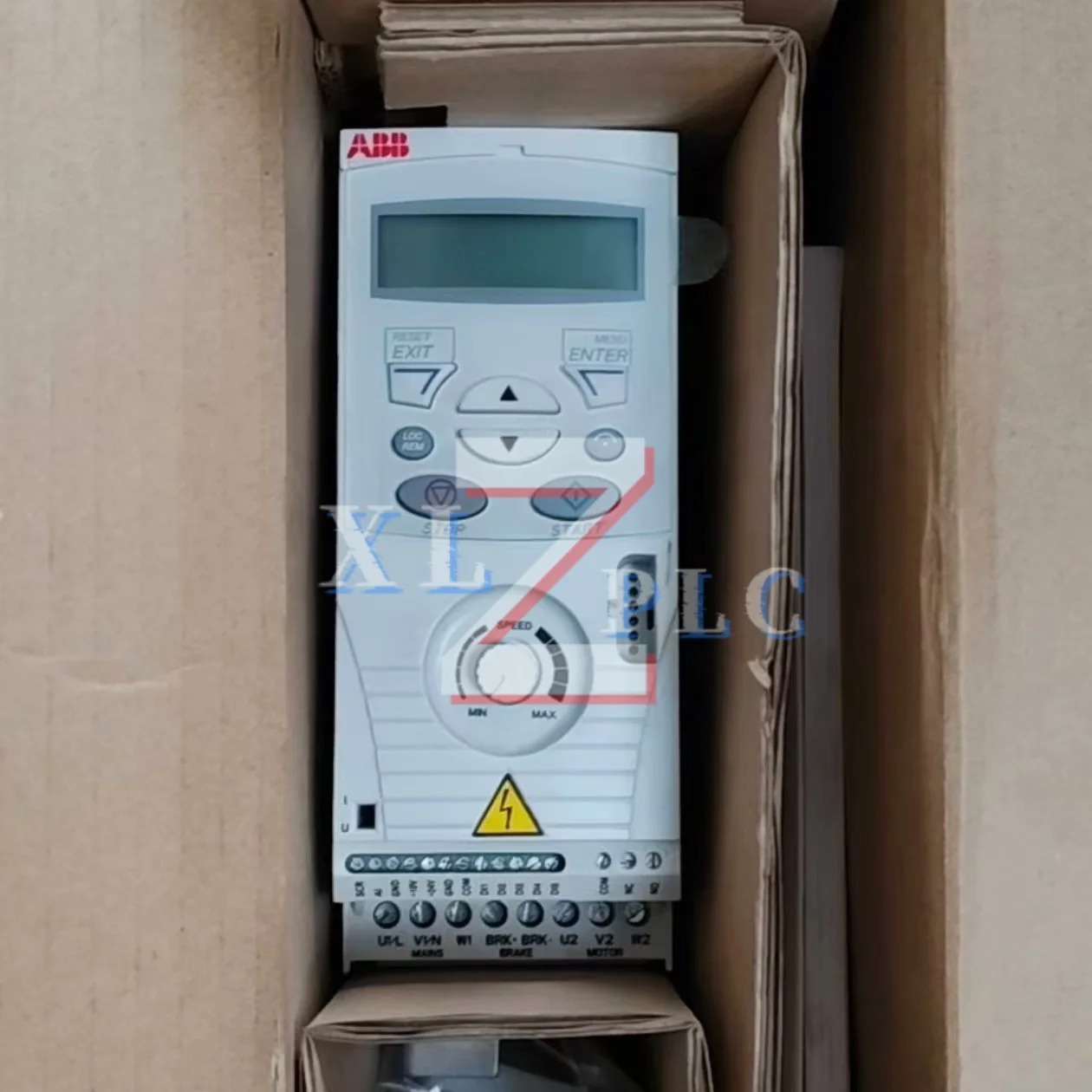 주파수 변환기 ACS150-03E-03A3-4 ACS150-03E-04A1-4