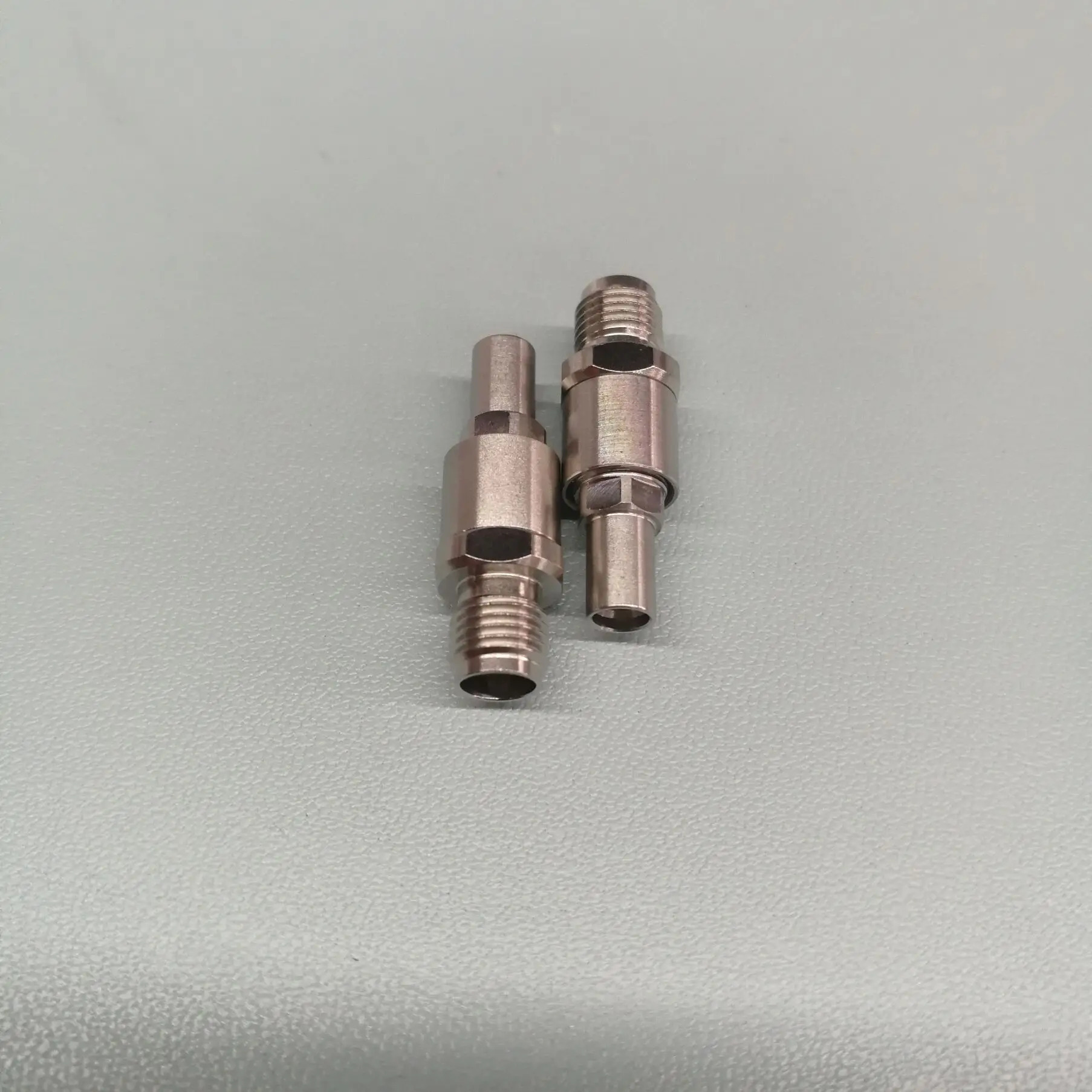 라일 마이크로파 리퍼 밀리미터파 어댑터 3.5mm/SMP-KJ 암-수 스테인리스 스틸 RF 커넥터