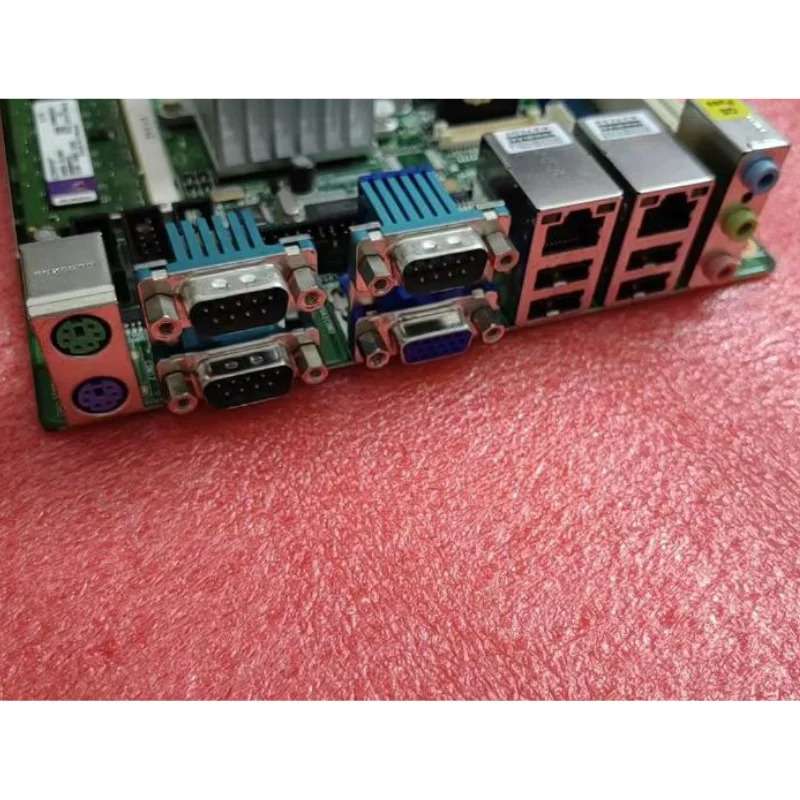 리퍼 AIMB-210G2-S6B1E 산업 제어 마더보드 AIMB-210 REV.B1 OK