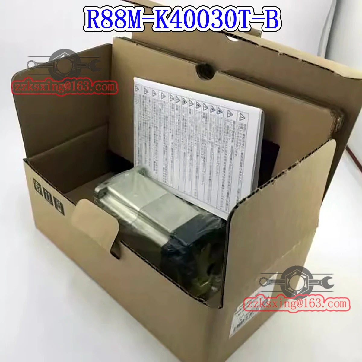 오리지널 AC 서보모터 신 R88M-K40030T-B