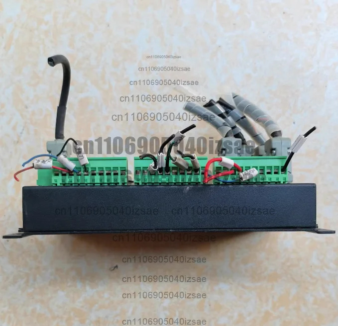 4축 모션 컨트롤러 005-4 24V DC 10W 리퍼 OK