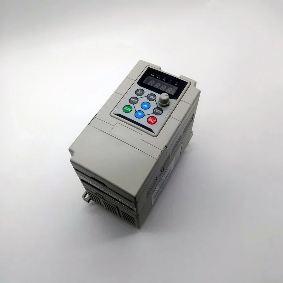 인버터 제어판 2000-M 2R2-4 380V 2.2KW1.5KW