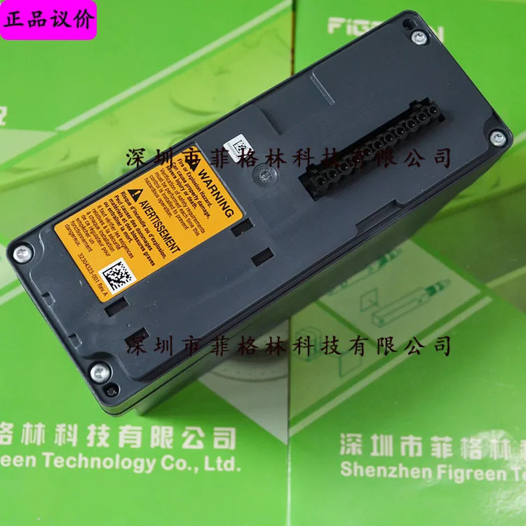 실제 R8001B2001 하니웰 제어 모듈