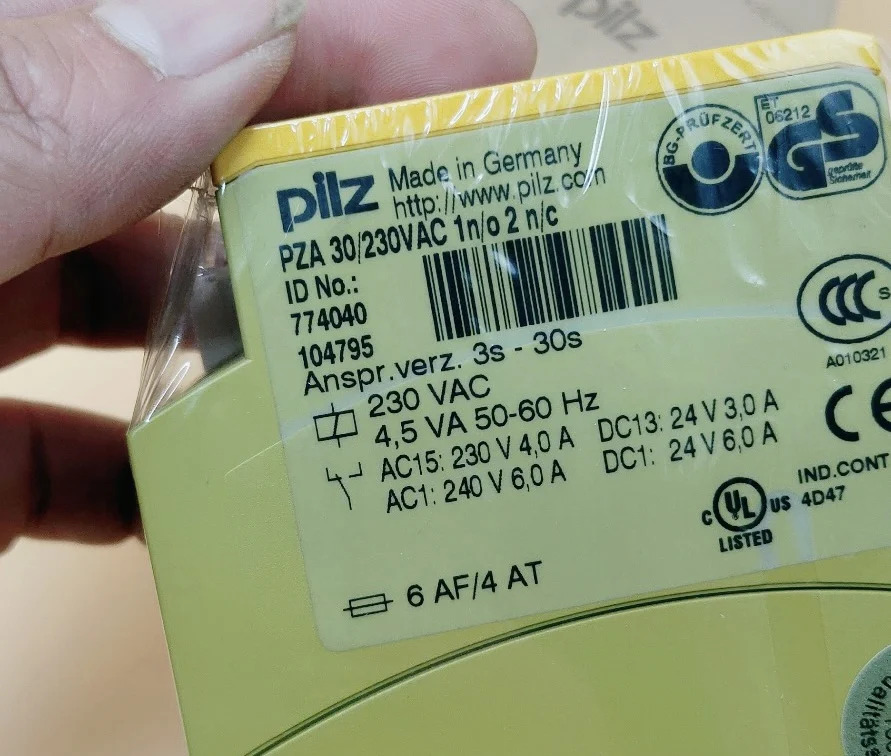 PILZ 774040 안전 릴레이 PZA 30/230VAC