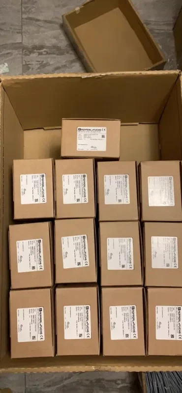 인코더 ENI58IL-S10CA5-1024UD1-RC1 새 원본