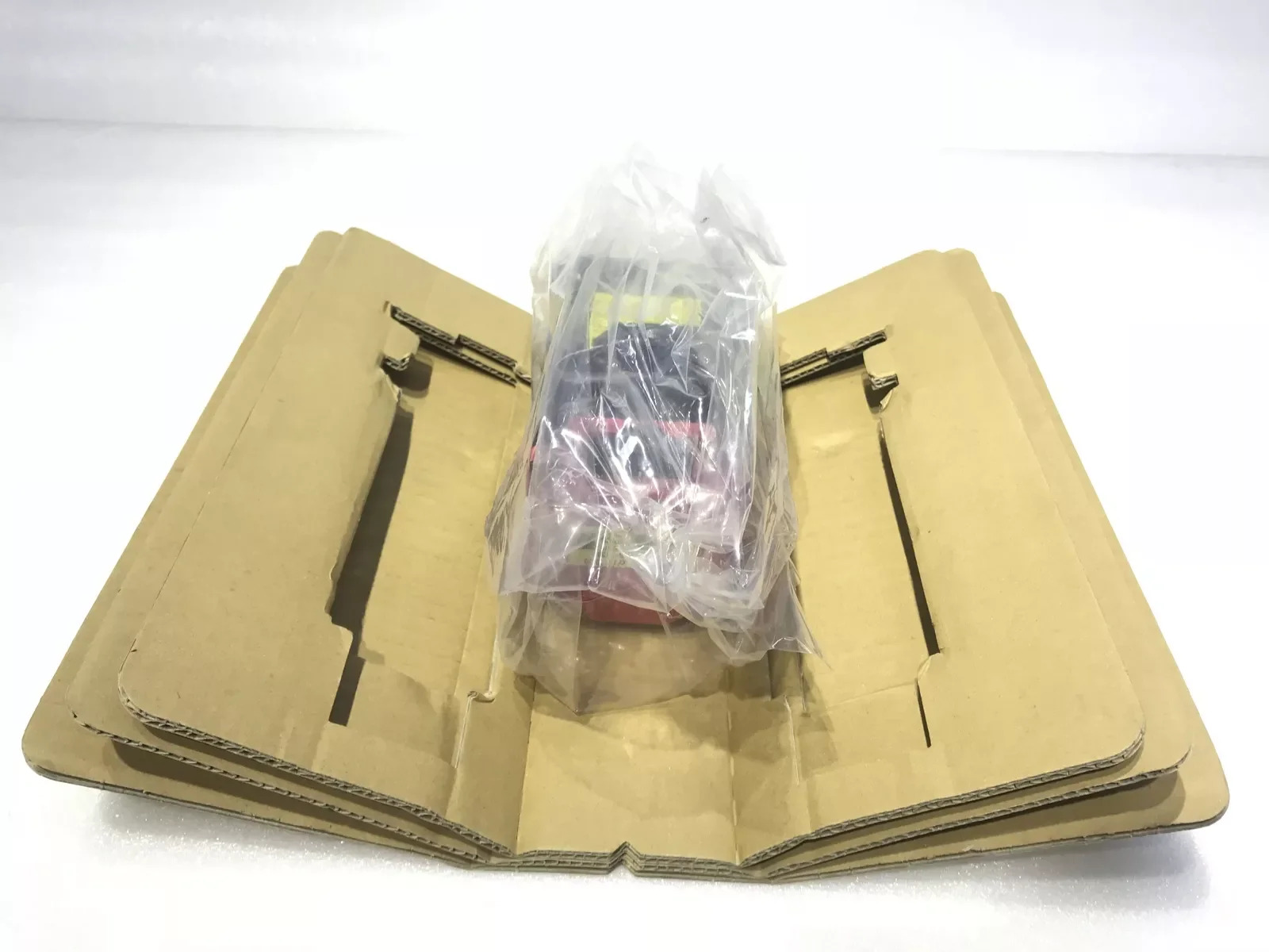 A06B-0205-B001 CNC 기계Fanuc AC 서보모터 12개월 A06B0205B001