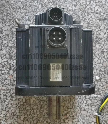 서보모터 SGM호환G-30A2AB 220V 2900W 리퍼 완료