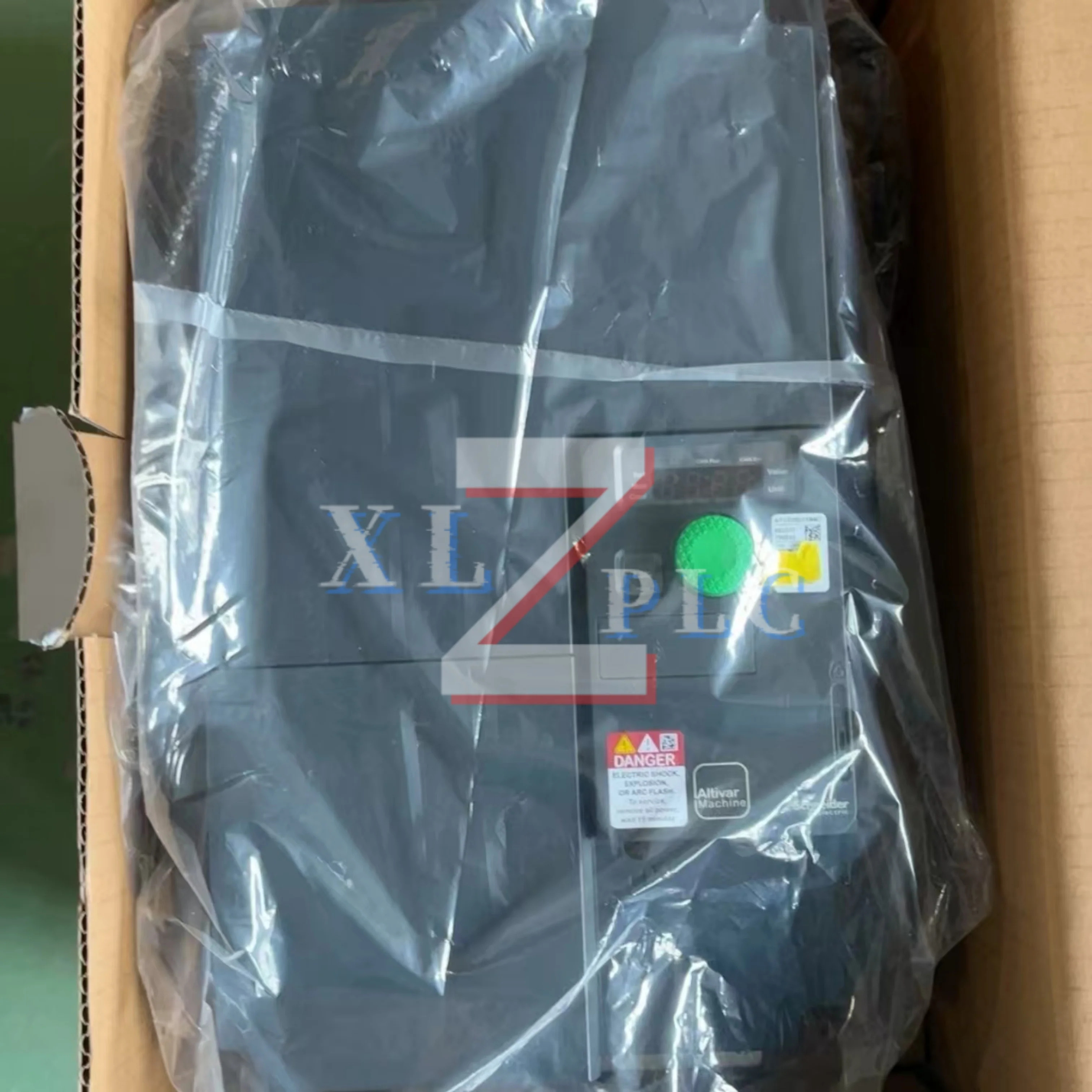 인버터 ATV320D11N4C ATV320D15N4C 신규