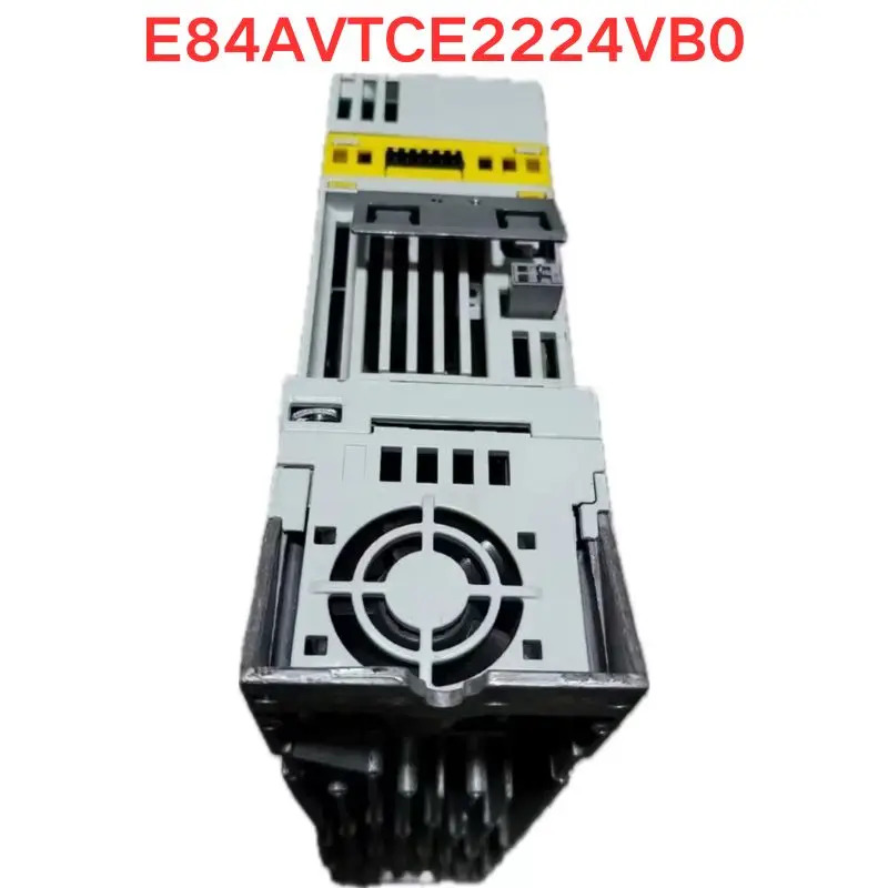 리퍼 E84TCE2224VB0 주파수 변환기 2.2KW 기능 OK
