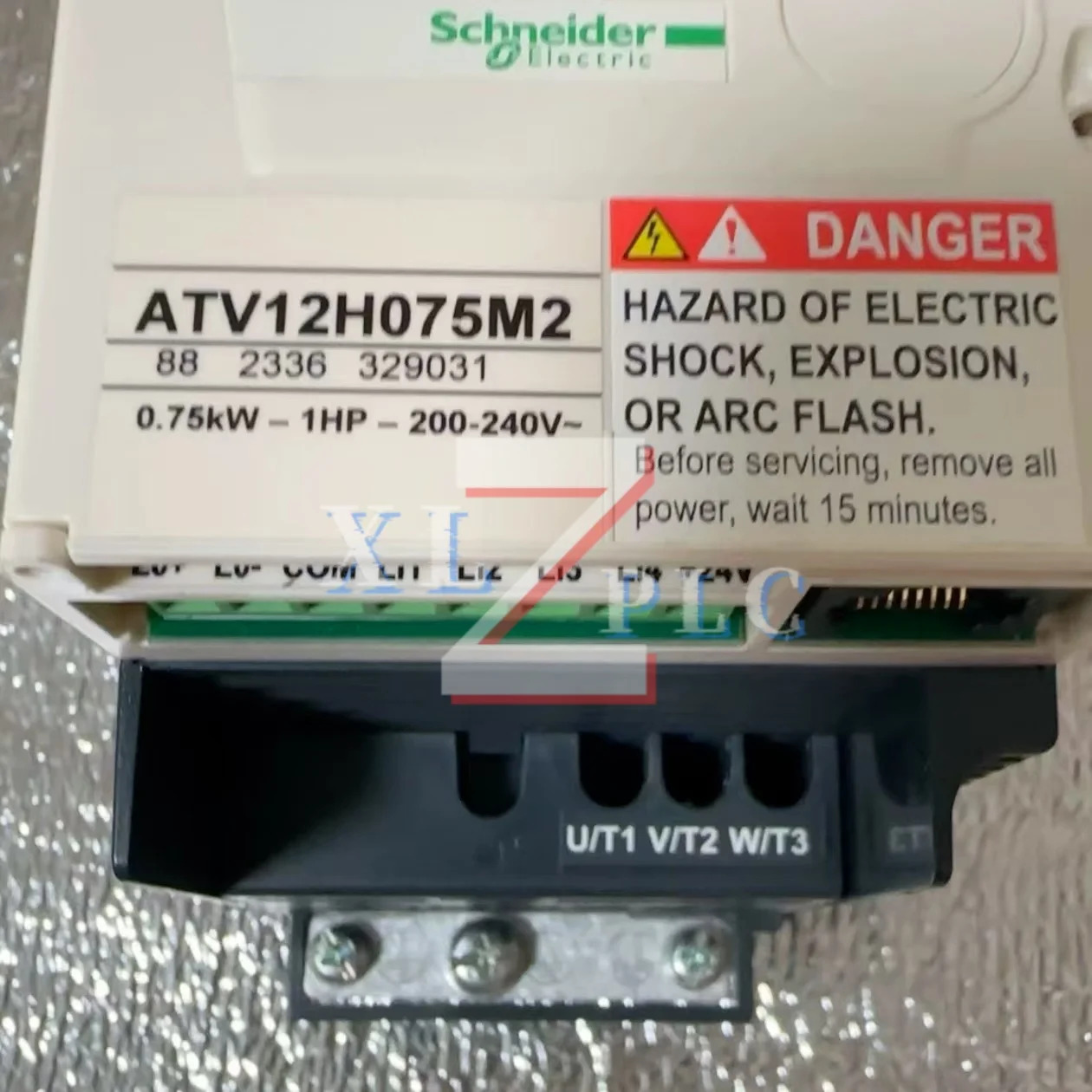 ATV12H075M2 ATV12HU22M3 주파수 변환기 신규 입고