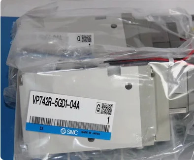 SMC 솔레노이드 밸브 VP742R-5DZD1-04A VP742R-5DZB1-04A VP742-5DZB-04A 일본산 신