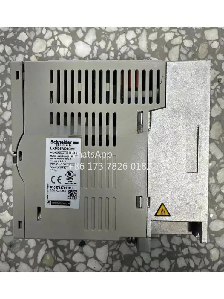 LXM05AD10M2 서보 드라이브 0.75kW 작동 기능 사OK