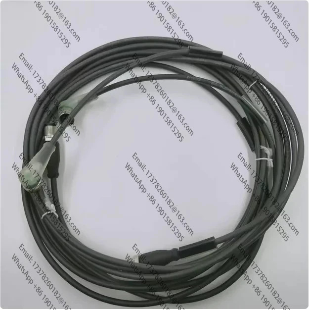 BCC M425M4143A606PX0434030 BCC03C0 오리지널 케이블 4핀