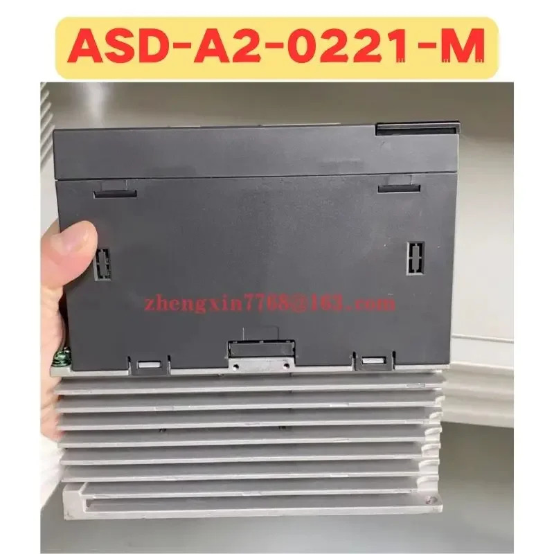 리퍼 서보 드라이브 ASD-A2-0221-M ASD A2 0221 M 정상 기능 완료