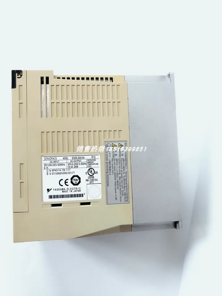 SGDS-20A12A Yaskawa 서보 드라이브 포장