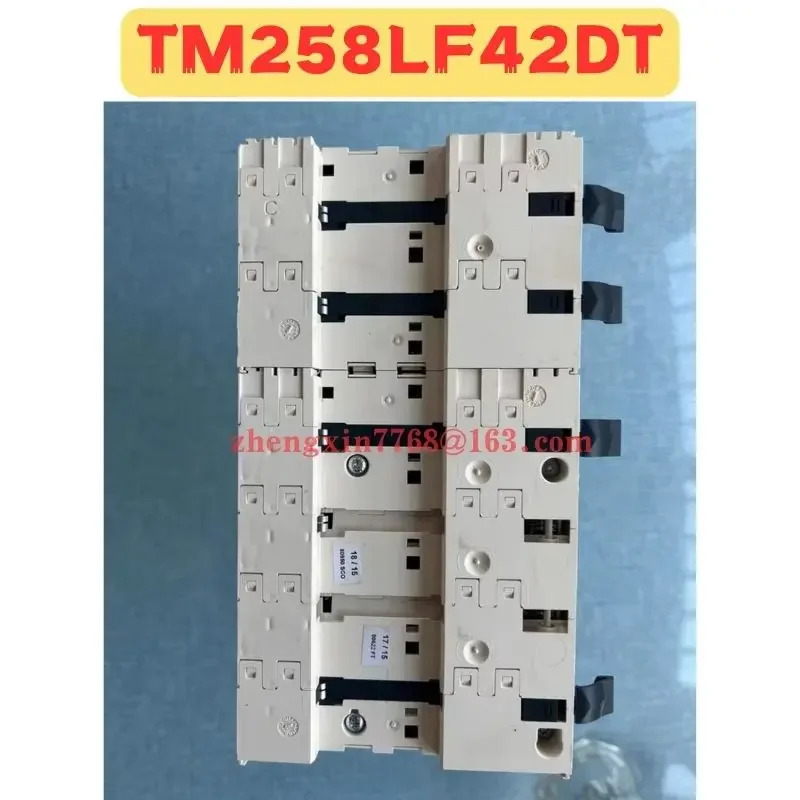리퍼 PLC TM258LF42DT 정상 기능 완료