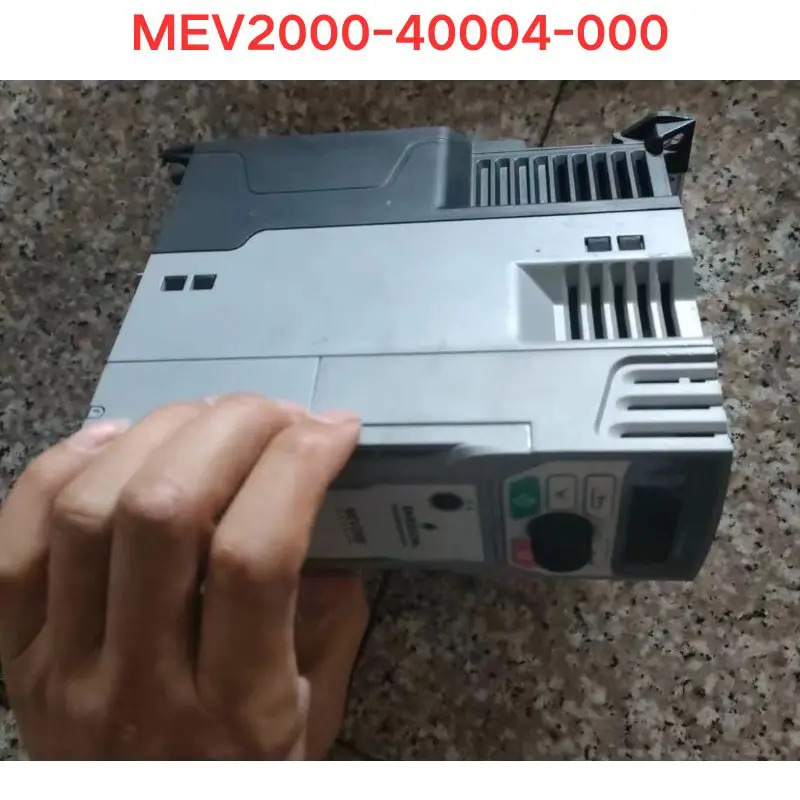 리퍼 MEV2000-40004-000 주파수 변환기 0.37KW 기능 OK