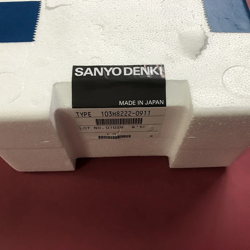 SANYO 스텝퍼 모터 103H8222-0911