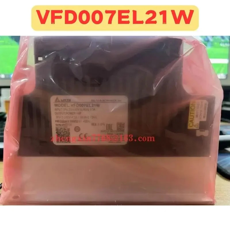 오리지널 주파수 변환기 VFD007EL21W 신
