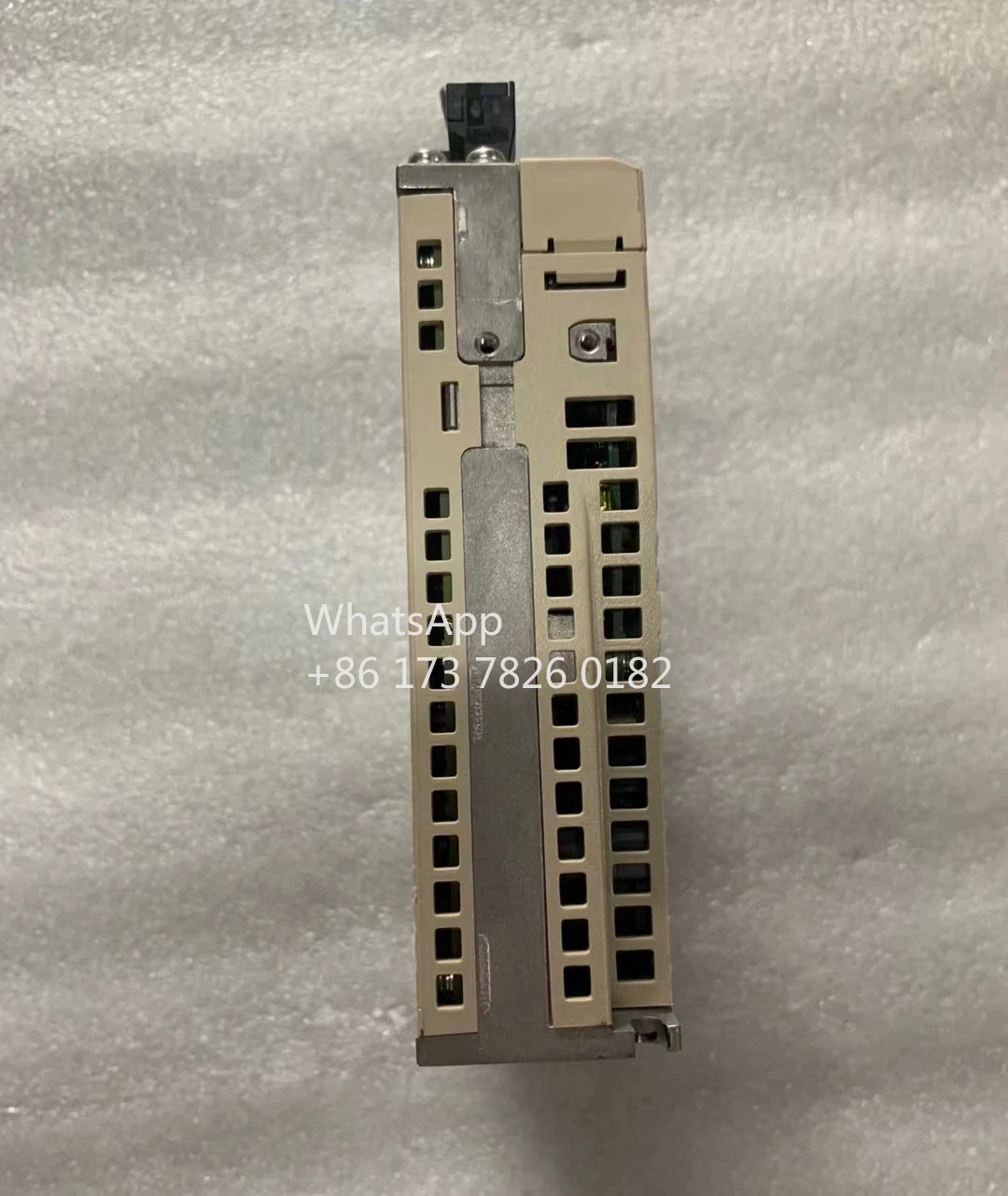 SGDV-1R6A11B 002000 리퍼 서보 드라이브 200W 기능 OK