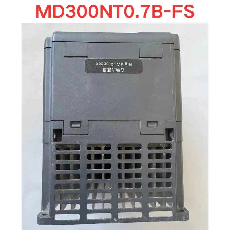 리퍼 Inovance MD300NT0.7B-FS 주파수 변환기 기능 OK