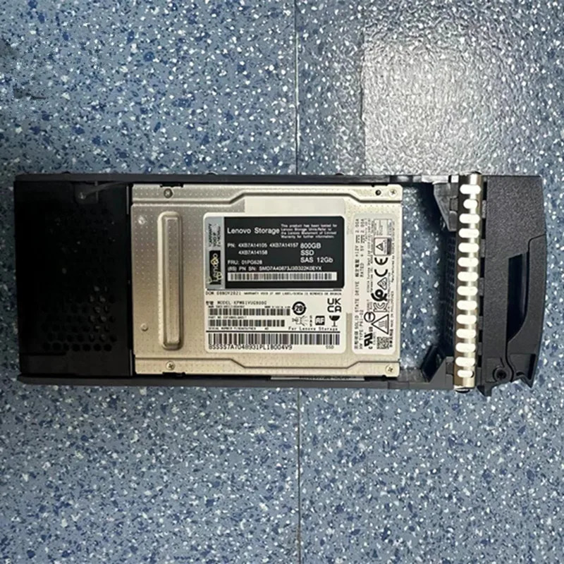 Lenovo호환 DE4000 DE2000H 800GB 2.5 SAS SSD 새 솔리드 스테이트 드라이브 01PG628 4XB7A14105 108-00791