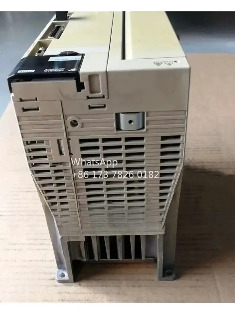SGDV-180A01A 리퍼 서보 드라이브 2kW 기능 OK