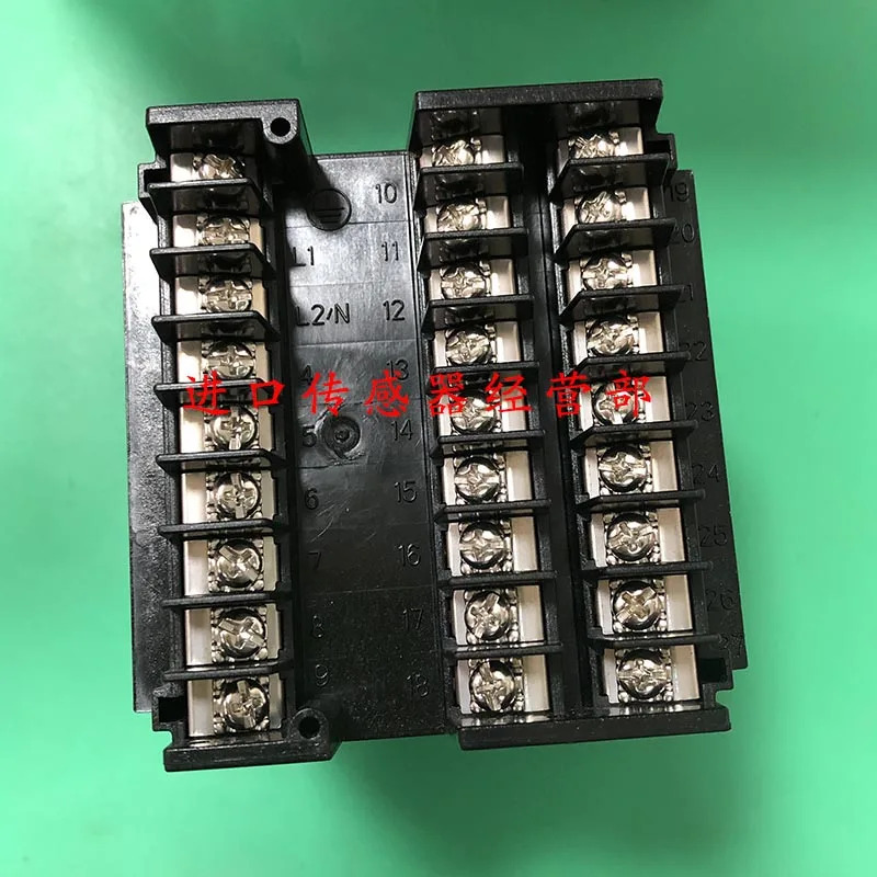 하니웰 온도조절기 DC2800-EE-2S0-200-000-00-0