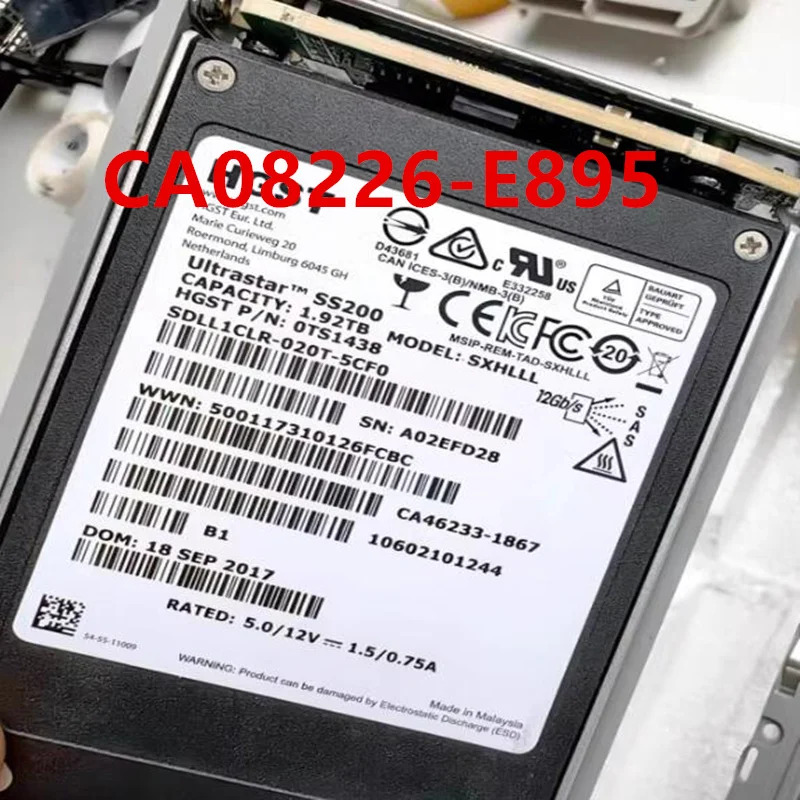 CA08226-E895 CA46233-1867 오리지널 솔리드 스테이트 드라이브 FUJITSU DX S3 1.92TB 2.5 인치 SAS SSD 거신