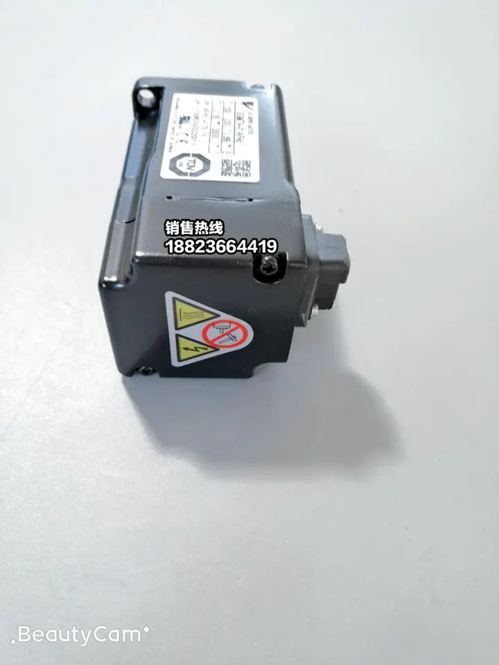 SGM호환7A-01AFA61 Yaskawa 서보모터