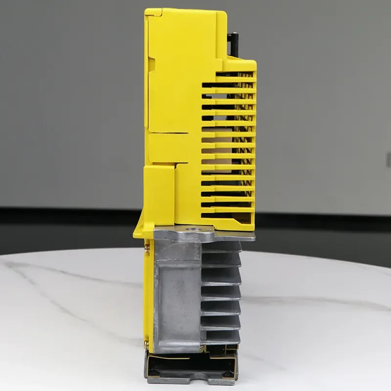 A06B-6089-H105 Fanuc 서보 드라이브 증폭기 12개월 A06B 6089 H105