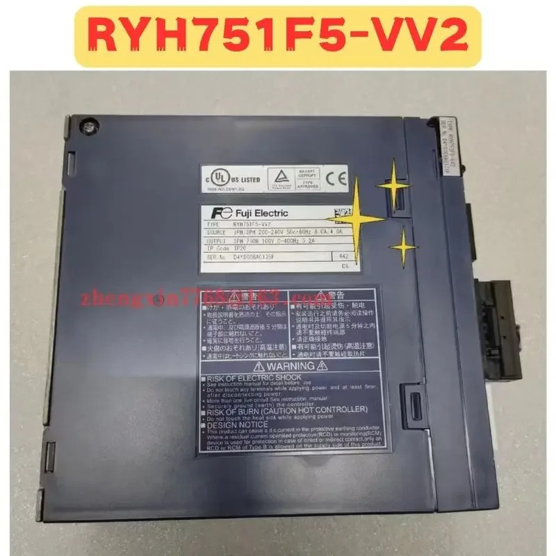 오리지널 RYH751F5-VV2 서보 드라이브 RYH751F5 VV2 신