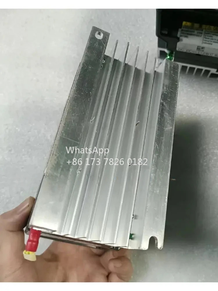 VFD2A8ME21ANNAA 리퍼된 인버터 0.4kW 리퍼 기능 OK