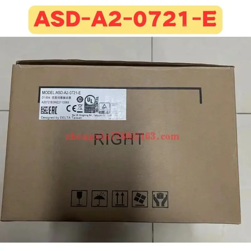 오리지널 ASD-A2-0721-E 서보 드라이브 ASD A2 0721 E 신
