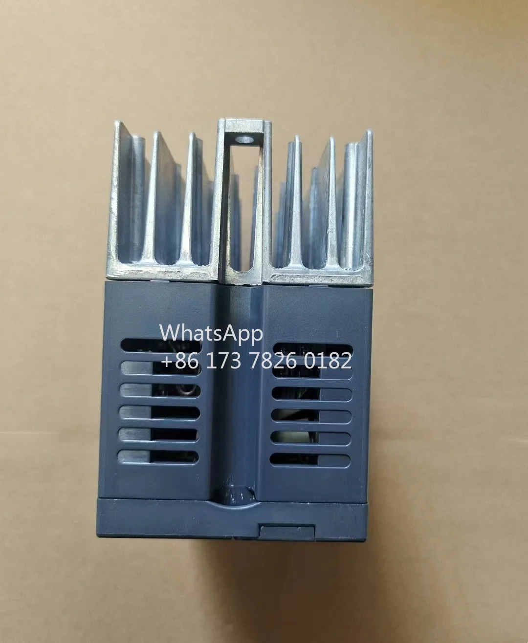 FR-E720-0.4K 리퍼 인버터 0.4kW 기능 OK