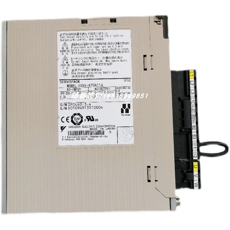 Yaskawa 서보 드라이버 포장 SGDV-R70A11A R70A15A R70A21A