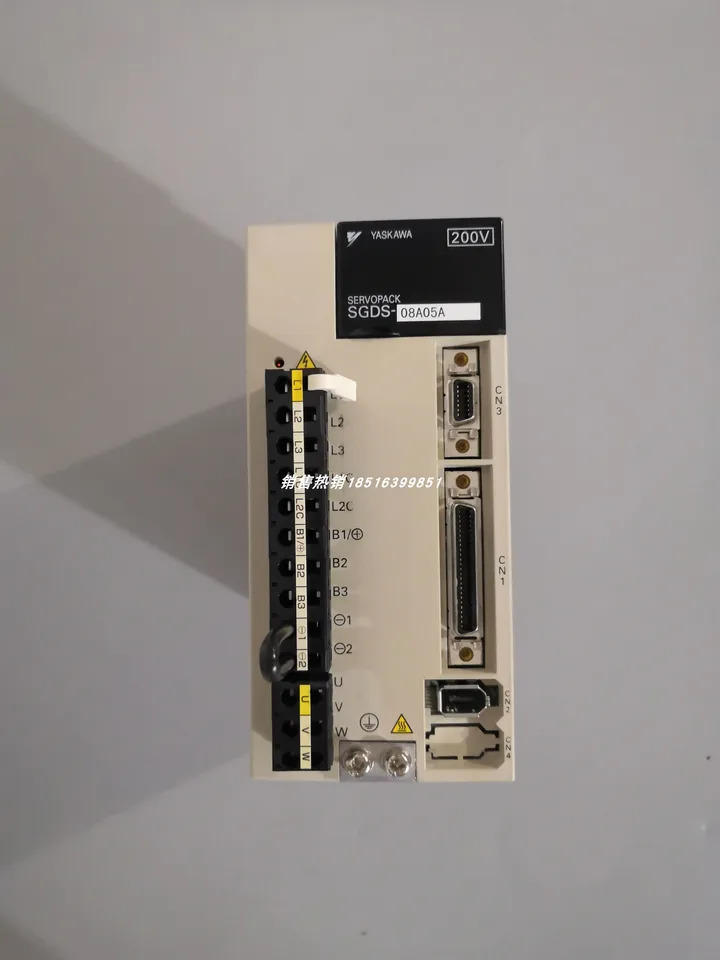 SGDS-08A05A Yaskawa 서보 드라이버 포장
