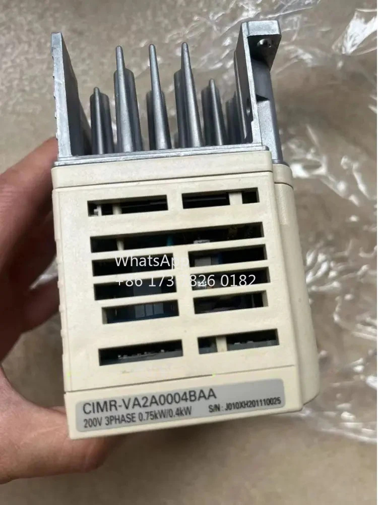CIMR-VA2A0004BAA 리퍼 V1000 인버터 0.75kW/0.4kW 기능 OK