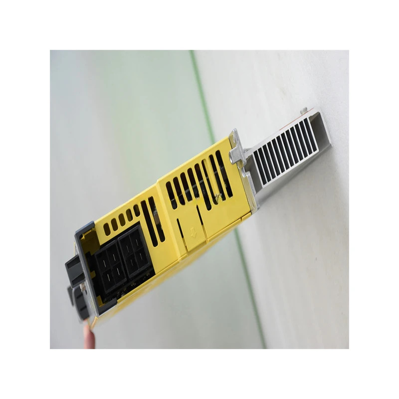 전장비 서보 드라이브 A06B-6124-H106