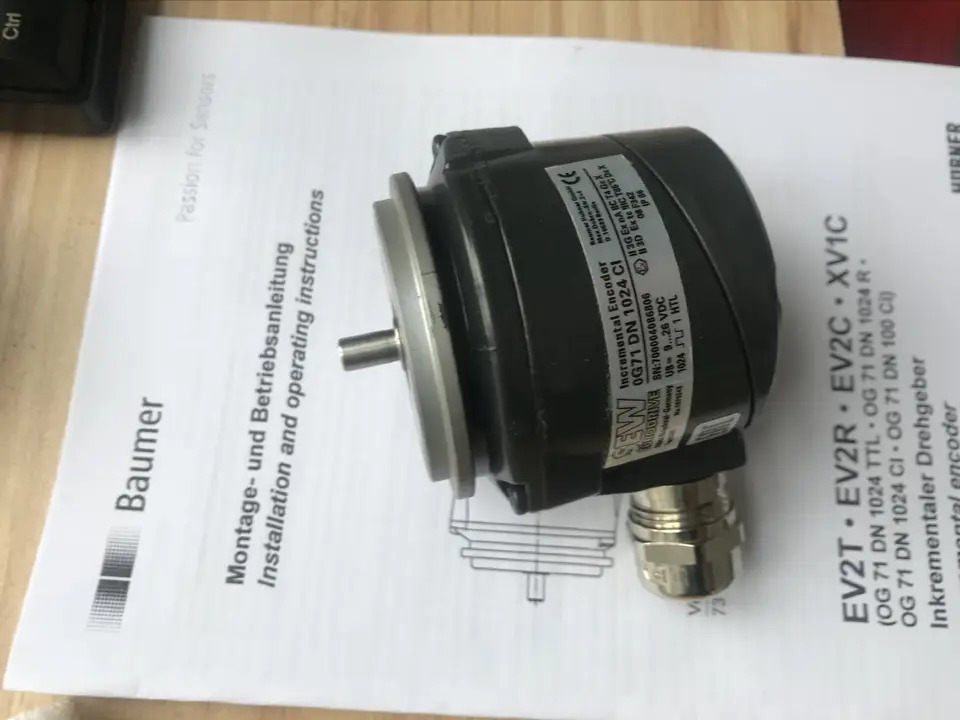 EV2C 독일 SEW 인코더 EV1C 포장 바우머 OG71DN1024CI 오리지널 신