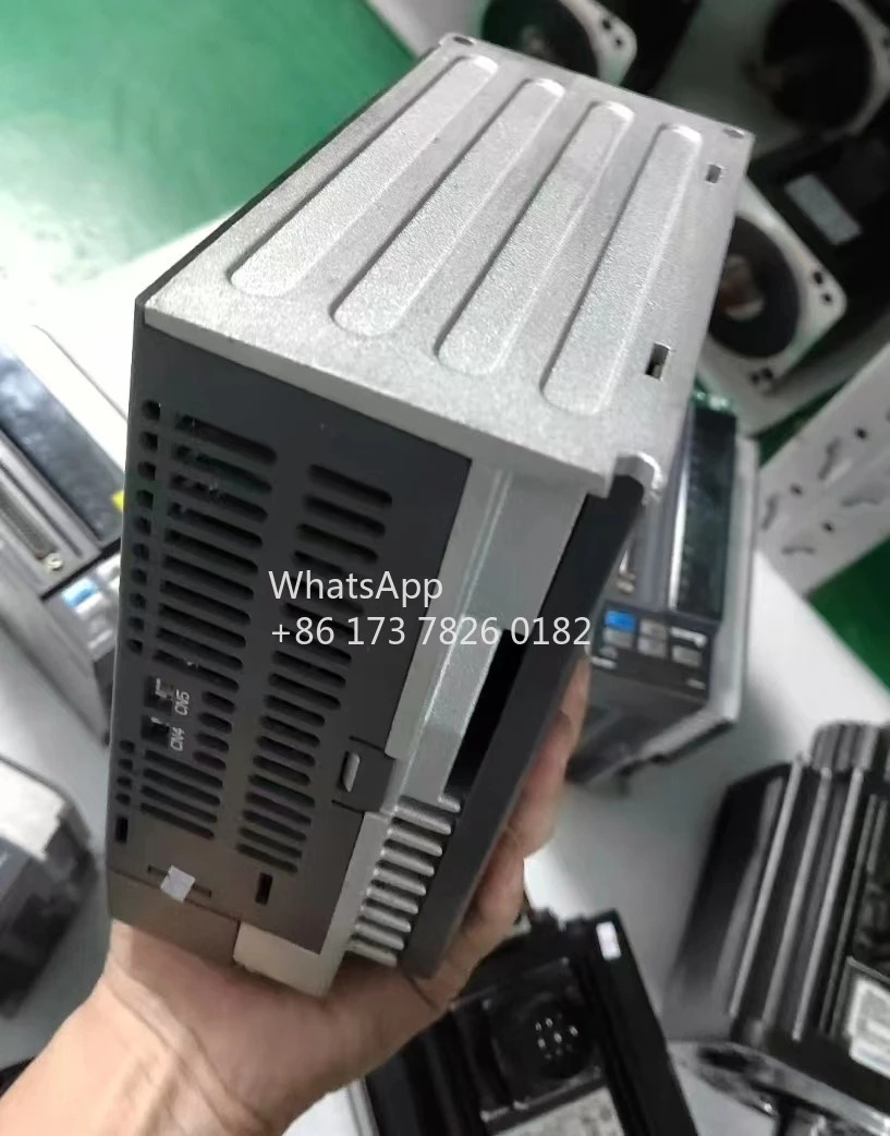 ASD-B2-1521-B ECMA-E21315RS 서보 드라이브 1.5kW 서보모터 리퍼 기능 세트 사OK