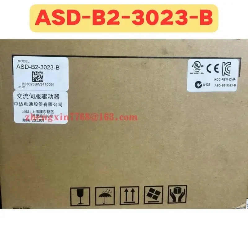 오리지널 ASD-B2-3023-B 서보 드라이브 ASD B2 3023 B 신