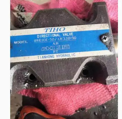 TIHO 솔레노이드 방향 밸브 4WE10E-50/AW220-50
