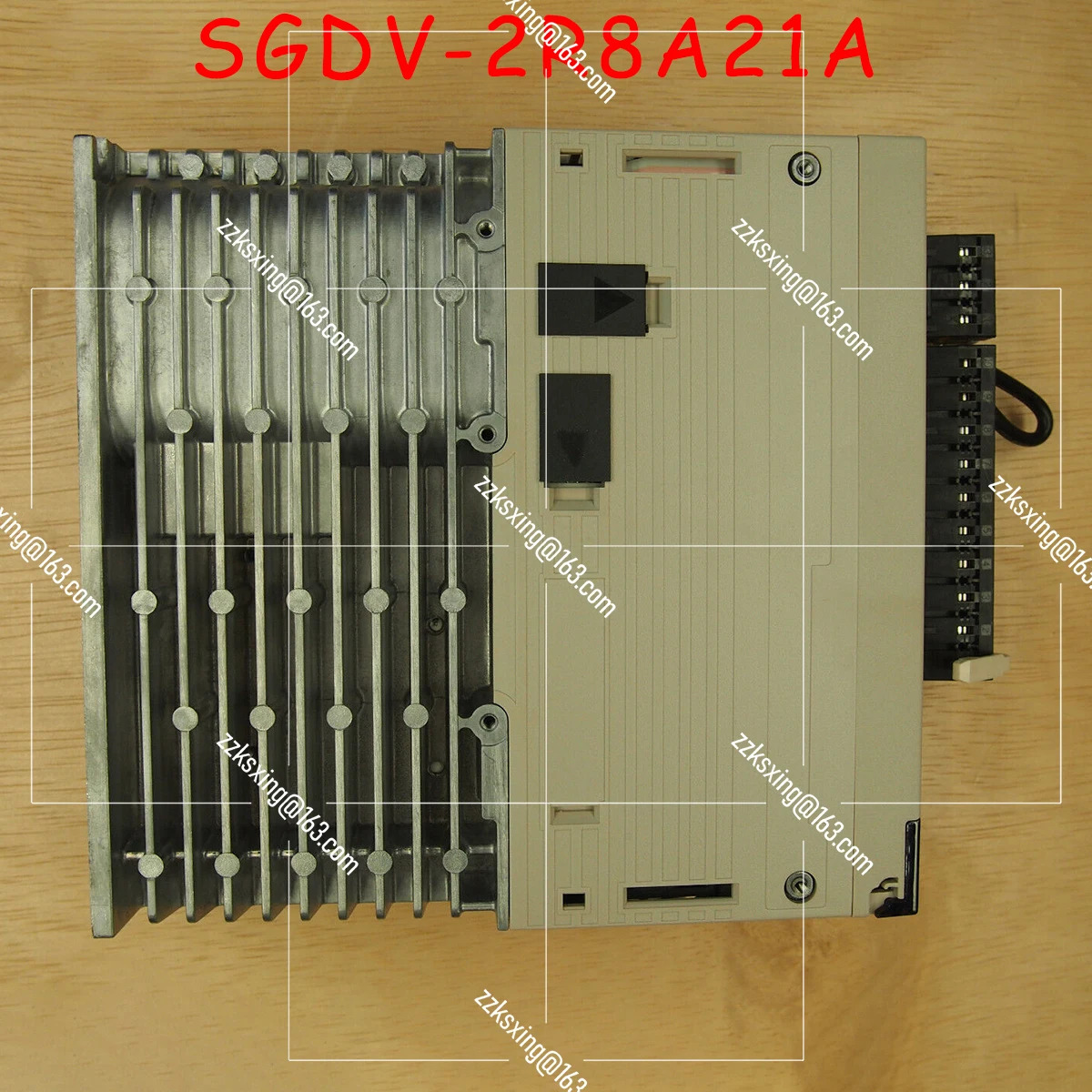 SGDV-2R8A21A 오리지널 서보 드라이버 신