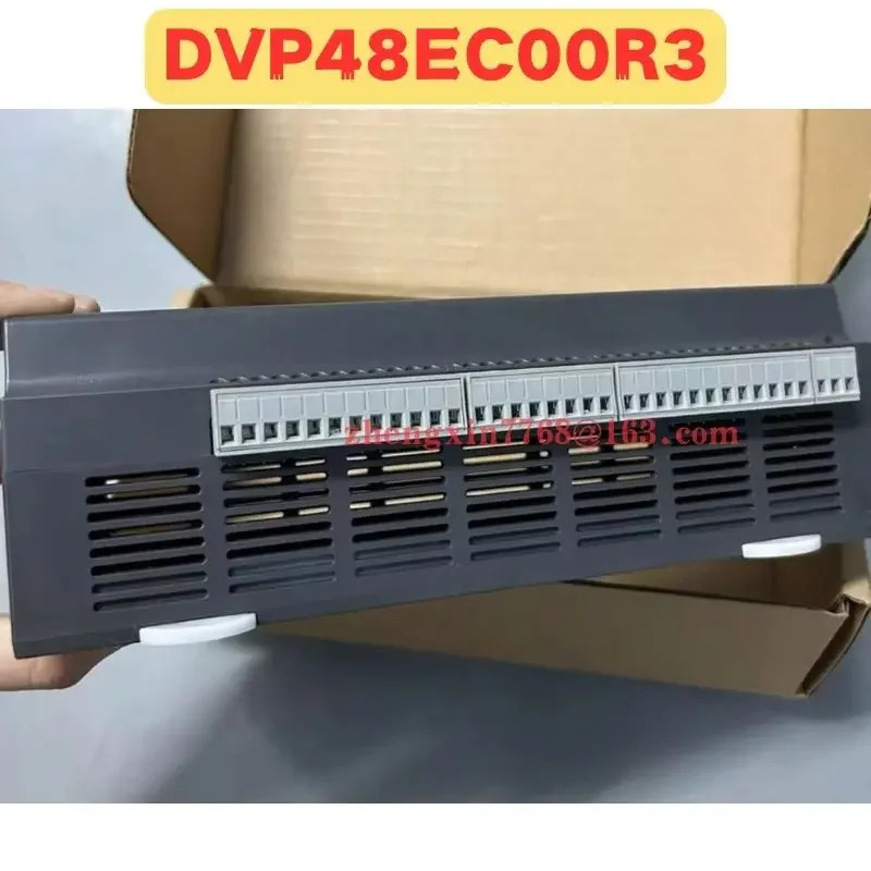 오리지널 DVP48EC00R3 PLC 컨트롤러 신