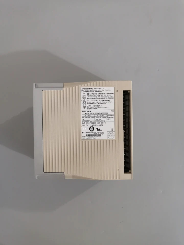 SGDV-200A01A002000 Yaskawa 서보 당일 신