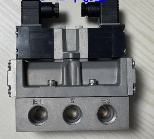 CKD 솔레노이드 밸브 4F610-15-DC24V 4F610-15-AC220V 4F620-15-AC220V 4F620-20-L-DC24V 4F610-20-L-AC220V 4F61